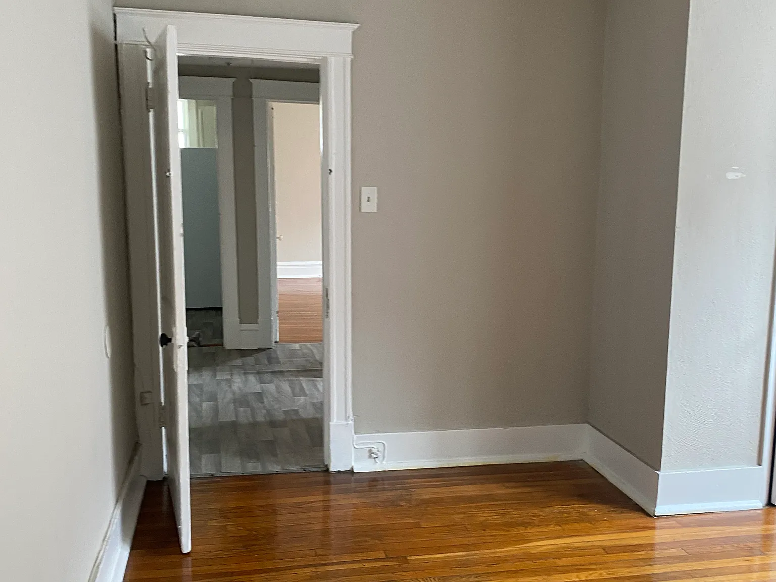 2 bed, $1,224 — Photo 4