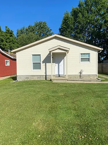 97 Lakeview Blvd Photo 1