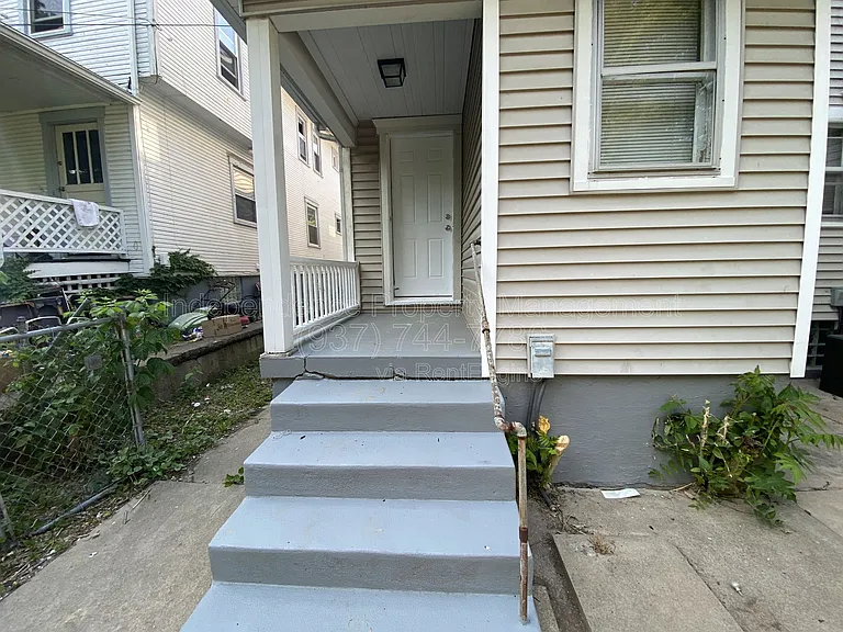 26 W Beechwood Ave — Photo 17