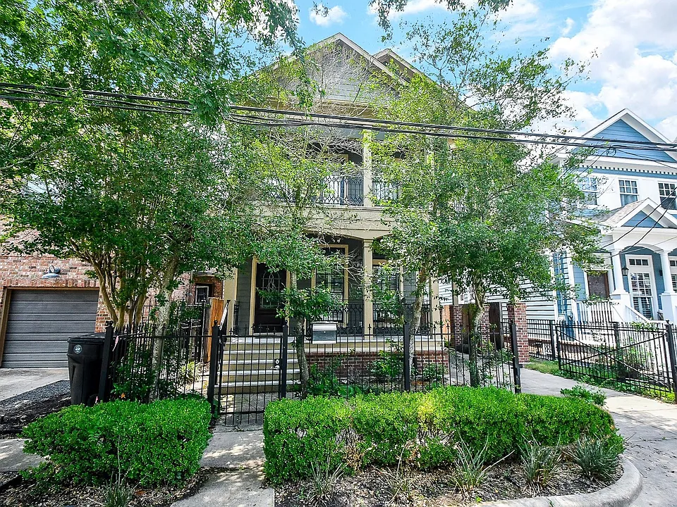 1531 Blair St