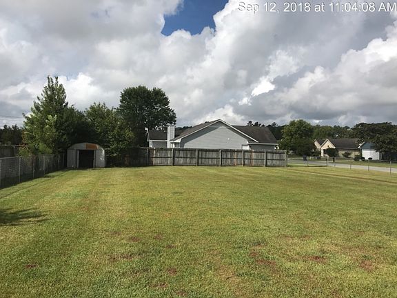4th image of 146 Chapel Hill Dr
