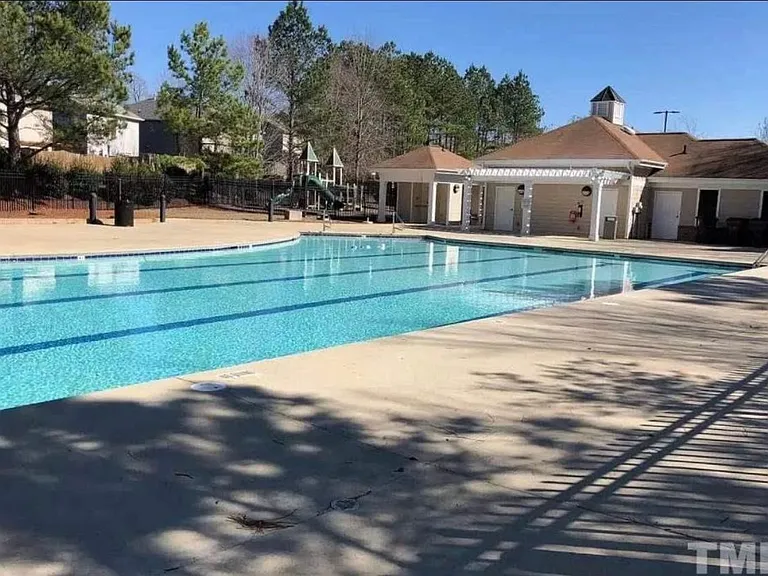 244 Trayesan Dr — Photo 21