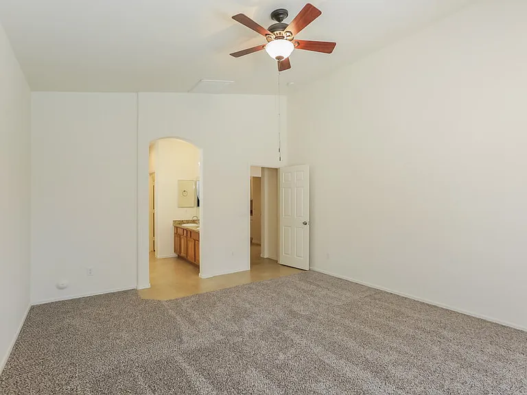9127 W Elwood St — Photo 10