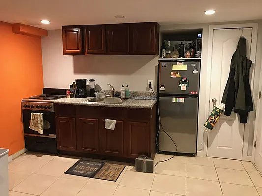 Rented by Budget Real Estate NYC Inc | media 8