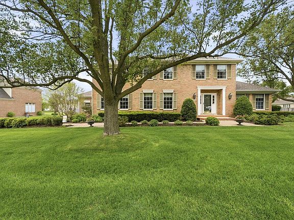 2nd image of 10204 Devonshire Ln