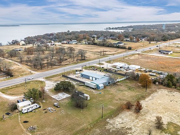 5th image of 617 E State Highway 276