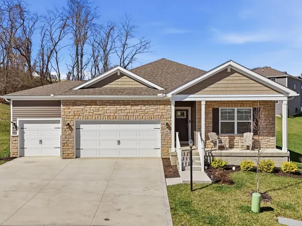 146 Oak Valley Ct, Newark, OH 43055