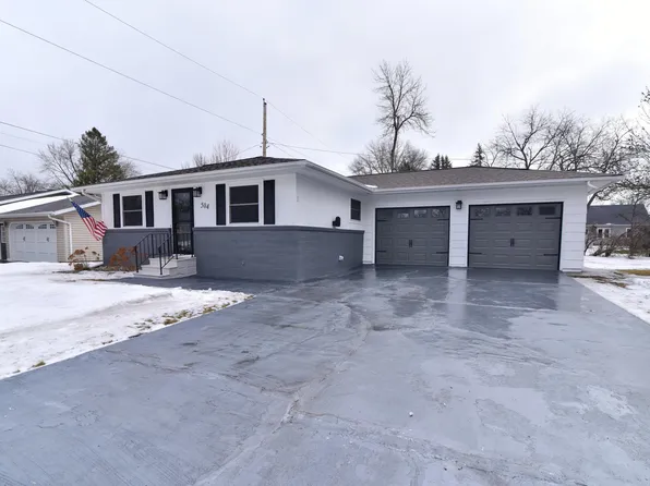 504 Columbian Blvd, Armstrong, IA 50514