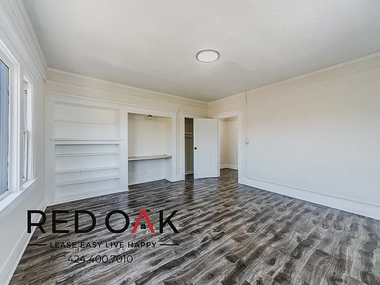 1026 W 22nd St #14 — Photo 11