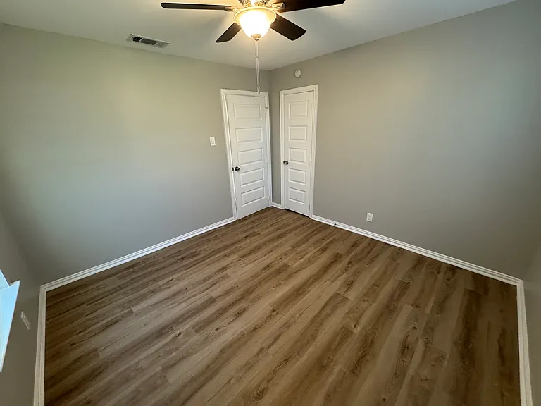 2529 Morgan Dr — Photo 12