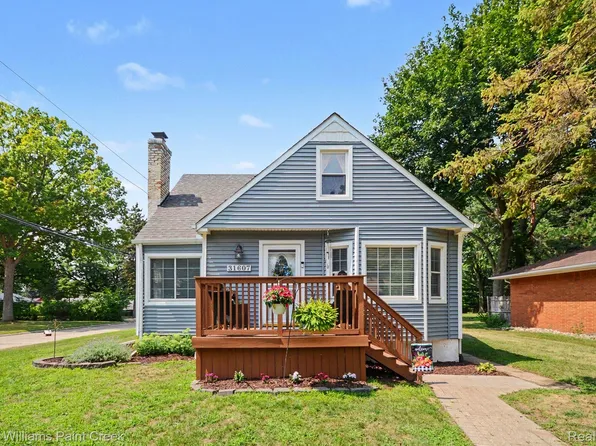 31607 Lexington Hts, Warren, MI 48092