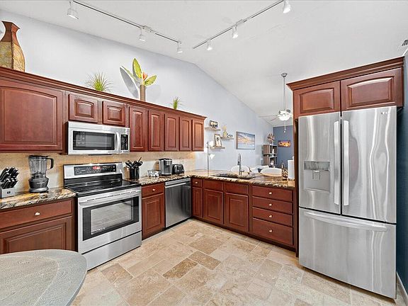 4th image of 2670 Park Place Blvd APT 6