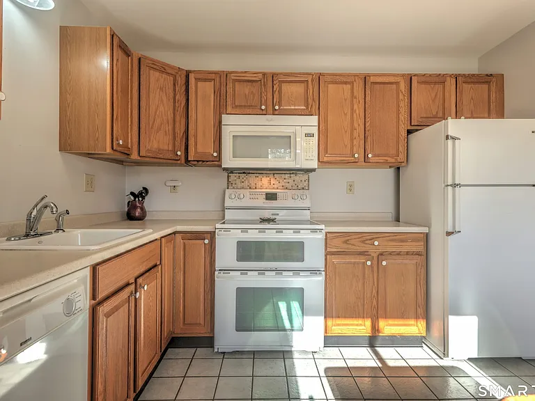 510 E Main St #111 — Photo 13