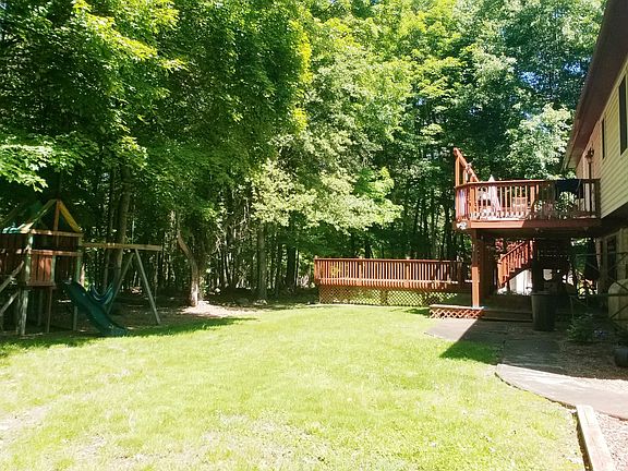 Level back yard and Deck