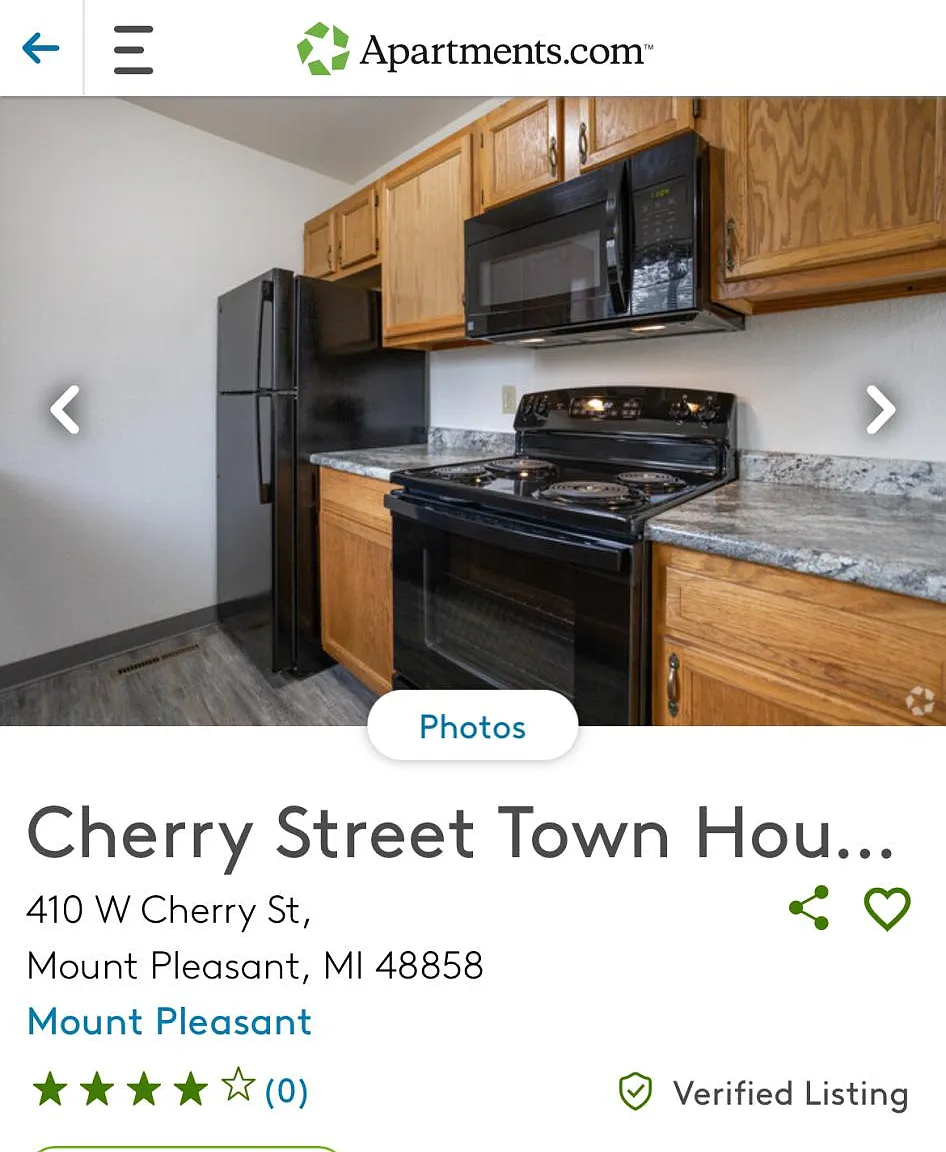 4 bed, 1.5 bath, 1200 sqft, $1,300 — Photo 1