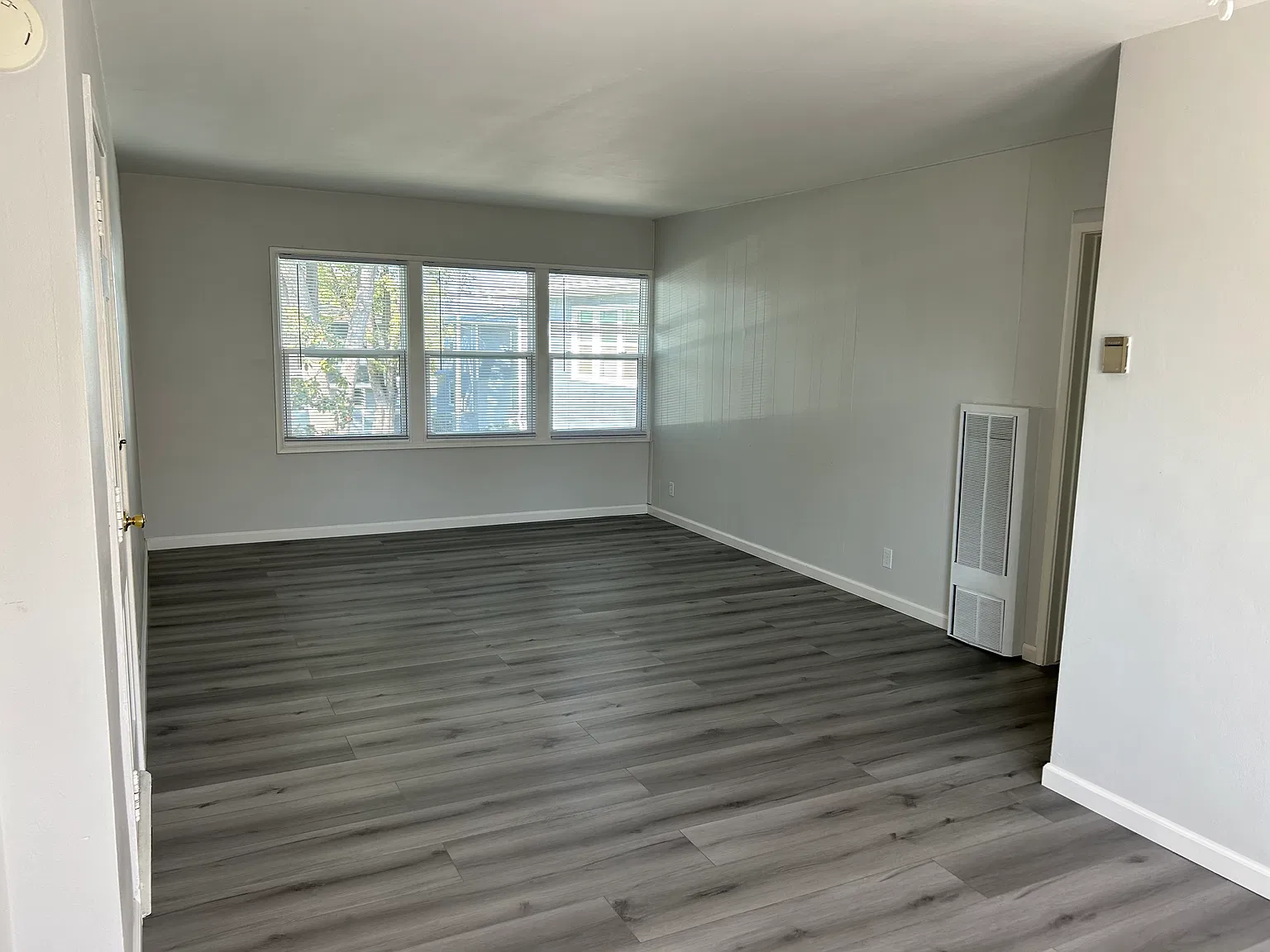 1 bed, 700 sqft, $2,295 — Photo 4