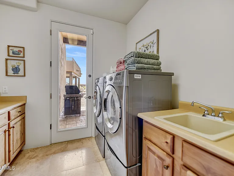 10989 E Taos Dr — Photo 55