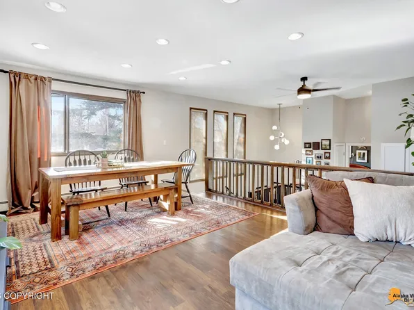 3511 Amber Bay Loop, Anchorage, AK 99515