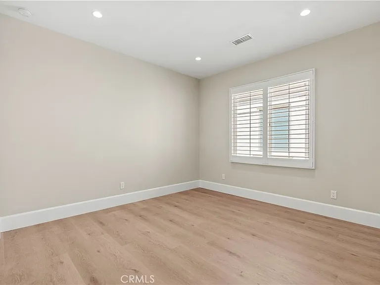 110 Statura — Photo 36