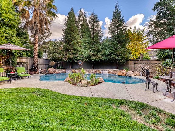 2nd image of 5020 Woodspring Ct