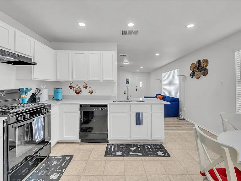 3514 Banda Ln — Photo 8
