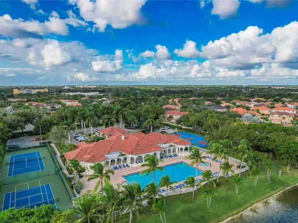 3849 SW 171st Ter, Miramar, FL 33027