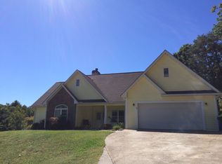 87 Prospect Trl, Cleveland, GA 30528