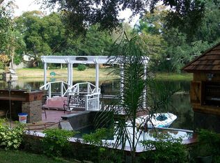 318 Wooten Rd, Lutz, FL 33548