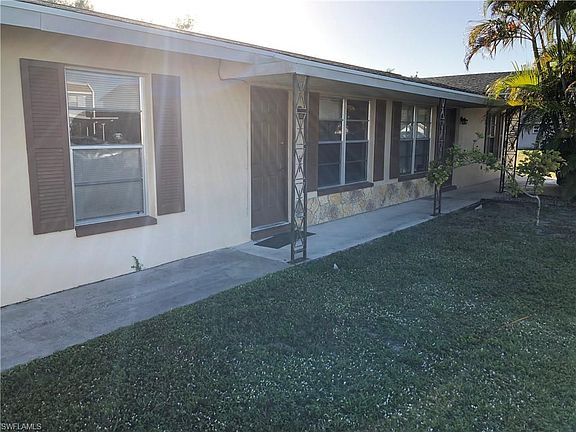 5th image of 4429 SW 8th Pl