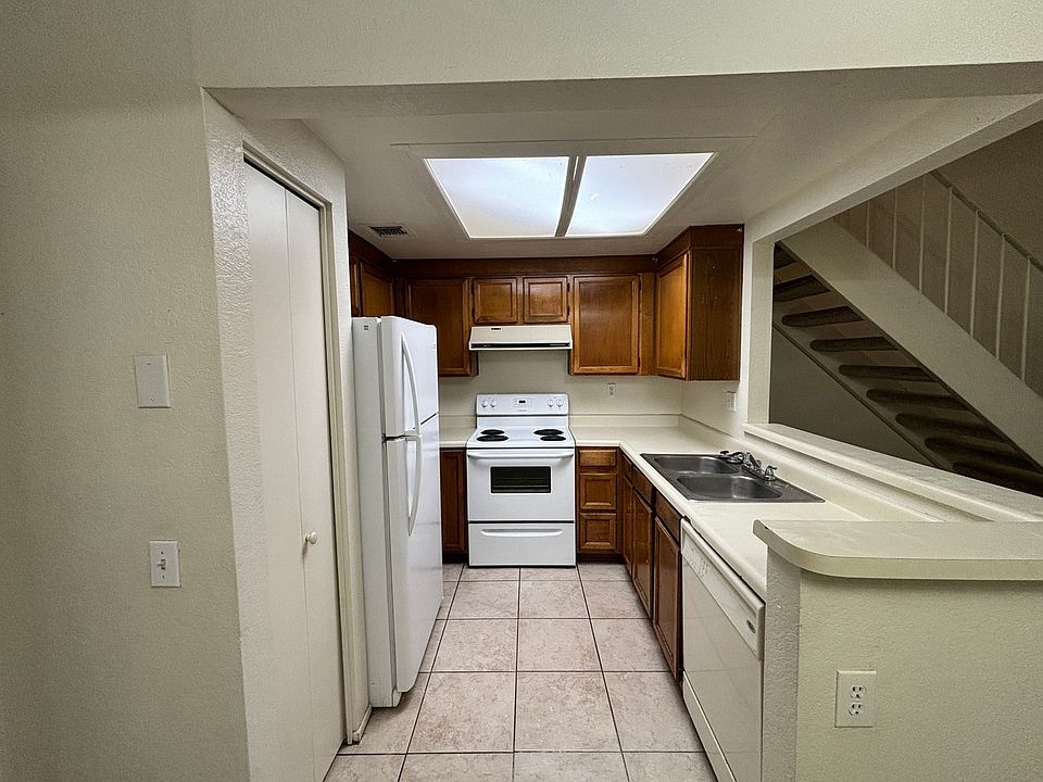 1st image of 2671 W Avenida Azahar