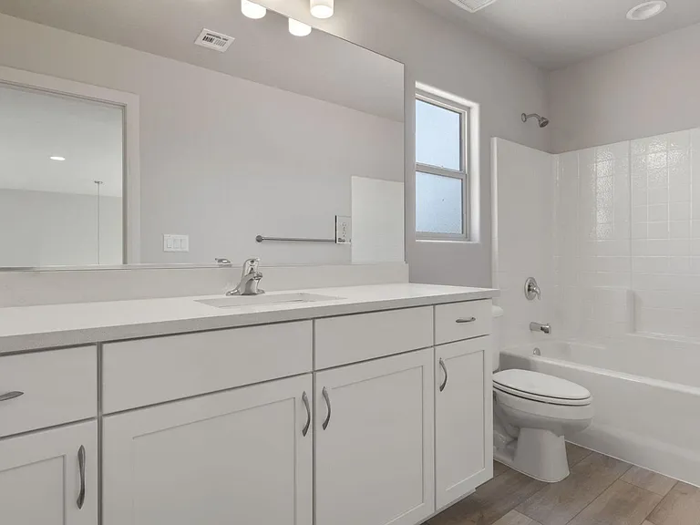 174 N 100 W #1 — Photo 9
