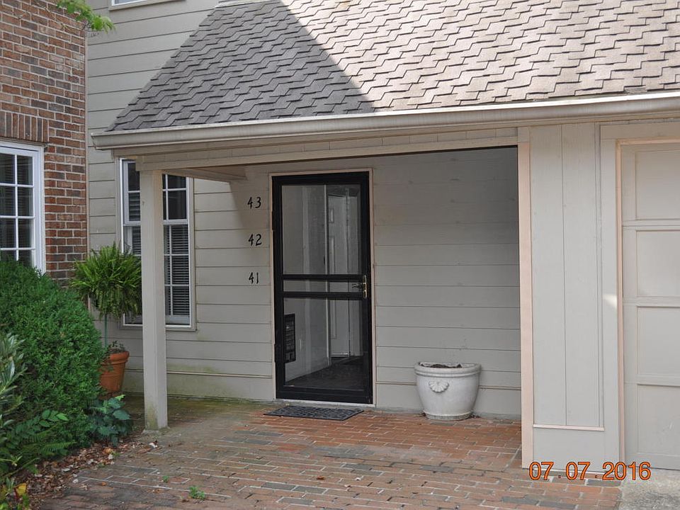 1st image of 100 Scenic Hwy APT 42