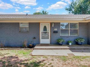 1307 W California Ave, Chickasha, OK 73018