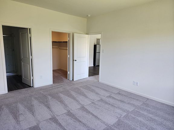 5th image of 4916 McCoy Dr