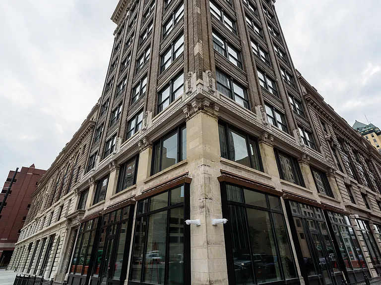 Art Lofts at the Arcade — Photo 3