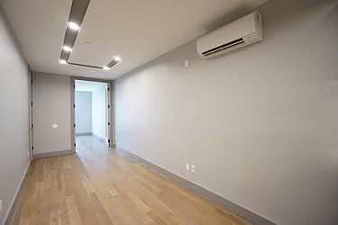 Rented by Rennit Inc.