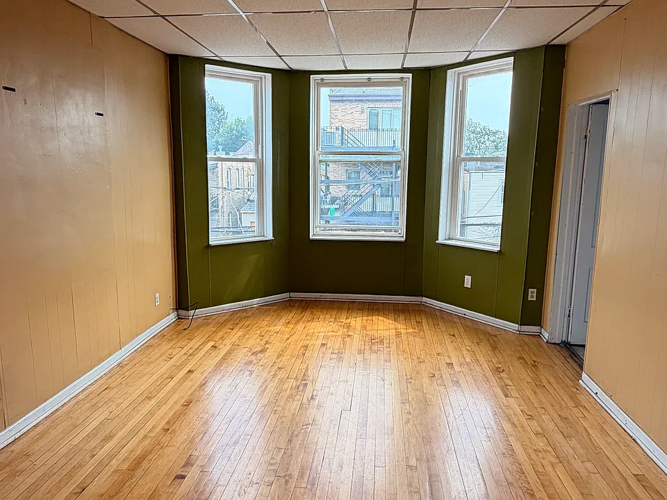 927 S Claremont Ave #2S