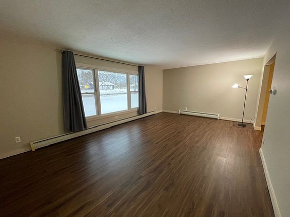 2nd image of 8319 48th Ave