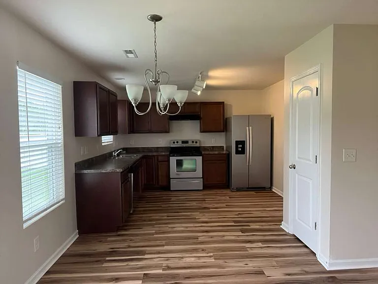 772 Trap Shooter Cir #A — Photo 2