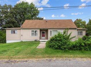 335 Jersey St, Cottage Hills, IL 62018