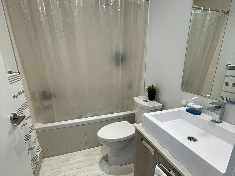 2A Church St #1704 — Photo 7