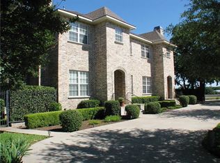 1718 Stonegate Dr, Denton, TX 76205