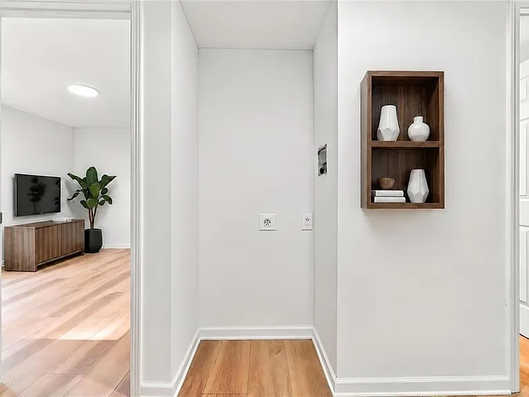 5095 Roswell Rd #203 — Photo 34
