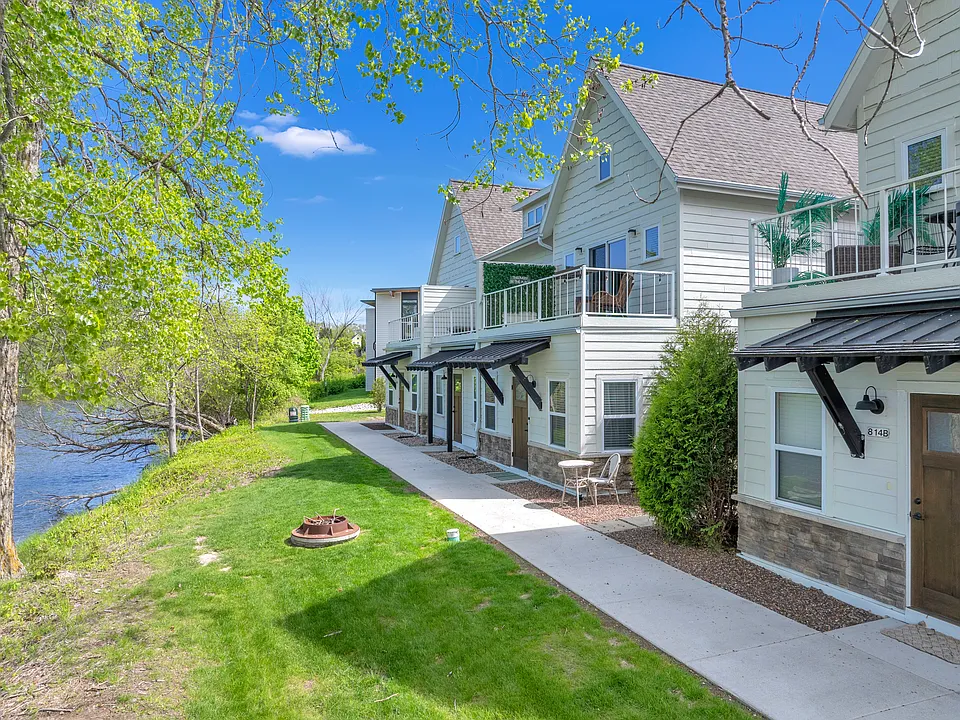 818 N 15th St