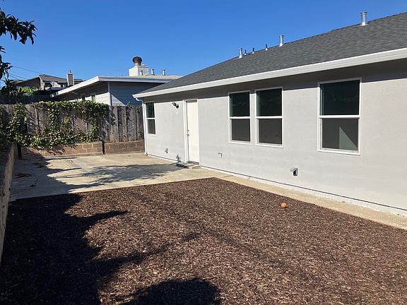 4th image of 705 Cedar Ave