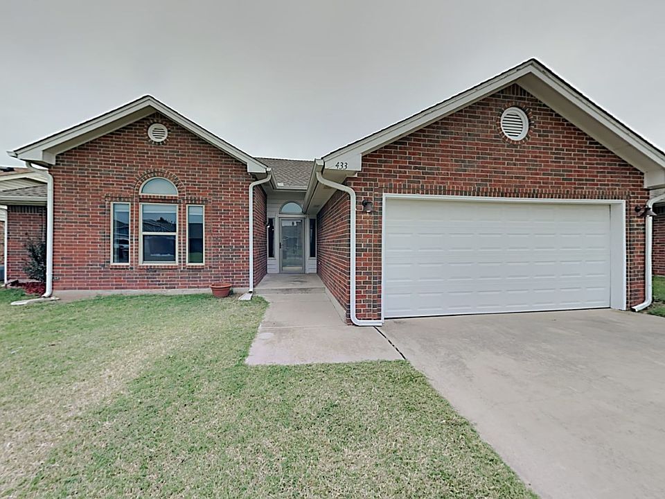1st image of 433 Conestoga Dr