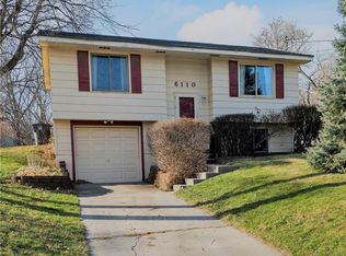 6110 SW 5th St, Des Moines, IA 50315