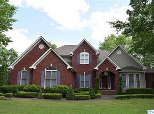 2746 Deford Mill Rd SE, Owens Cross Roads, AL 35763