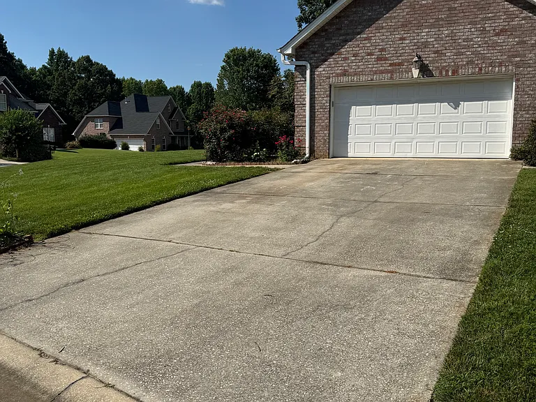 5065 Cramer Woods Dr — Photo 10