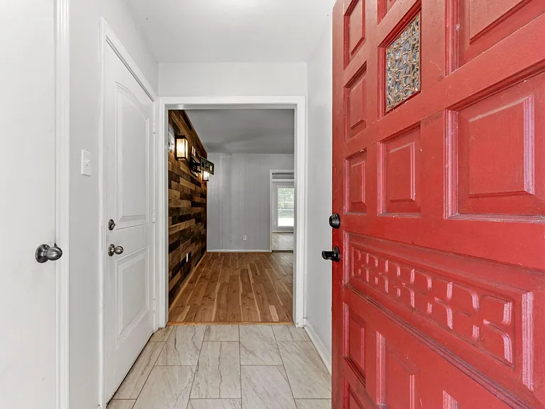 3507 Lake Ridge Bnd — Photo 4